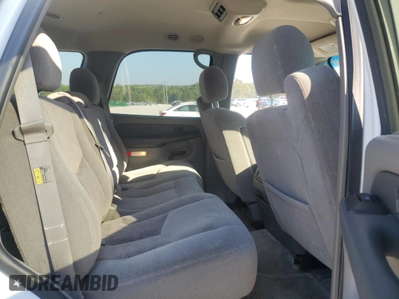 2003 Chevrolet Tahoe LS with VIN 1GNEC13V33R137791, listed as a Copart auction lot 72527884 with 221,529 mi miles and Salvage Title. Bid and sale history available at carsss.com. Image 12.