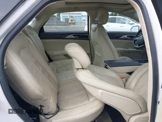 2015 Lincoln MKZ Hybrid with VIN 3LN6L2LUXFR606809, listed as a IAAI auction lot 41976918 with 169,999 mi miles and . Bid and sale history available at DreamBid. Image 8.