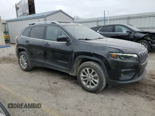 2019 Jeep Cherokee Latitude with VIN 1C4PJMCX3KD127526, listed as a Copart auction lot 85462954 with 132,879 mi miles and Salvage Title. Bid and sale history available at carsss.com. Image 4.