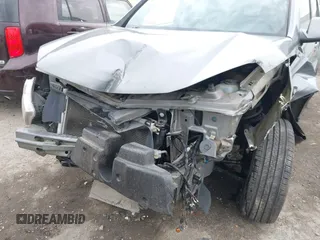 2006 Chevrolet Equinox LT z VIN 2CNDL63F566007906, wystawiony jako IAAI lot #41783318 z przebiegiem 109 420 mil mil oraz . Historia ofert i sprzedaży dostępna na DreamBid. Obrazek 19.