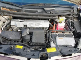 2011 Toyota Prius I with VIN JTDKN3DU9B0253166, listed as a IAAI auction lot 41893424 with 82,705 mi miles. Bid and sale history available at carsss.com. Image 10.