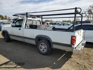 1996 Dodge Dakota z VIN 1B7HL26X3TS574692, wystawiony jako Copart lot #79342224 z przebiegiem 155 023 mil mil oraz Czysty tytuł • Clean title. Historia ofert i sprzedaży dostępna na DreamBid. Obrazek 2.