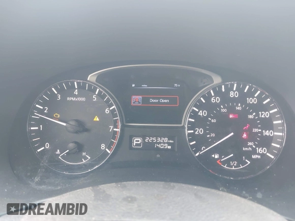 2014 Nissan Pathfinder Platinum с VIN 5N1AR2MN5EC677882, выставлен на аукционе IAAI как лот 42446911 с пробегом 225 328 миль миль и . История ставок и продаж доступна на DreamBid. Изображение 7.