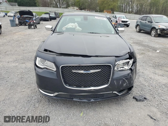 2018 Chrysler 300 Limited z VIN 2C3CCAEG7JH148759, wystawiony jako Copart lot #51634465 z przebiegiem 93 944 mil mil oraz Szkoda całkowita • Salvage title. Historia ofert i sprzedaży dostępna na DreamBid. Obrazek 5.