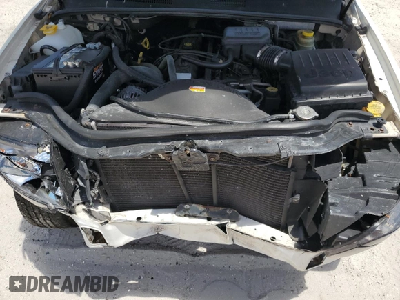 2002 Jeep Grand Cherokee Limited with VIN 1J4GX58S52C121941, listed as a Copart auction lot 55472015 with 182,225 mi miles and Salvage Title. Bid and sale history available at DreamBid. Image 12.