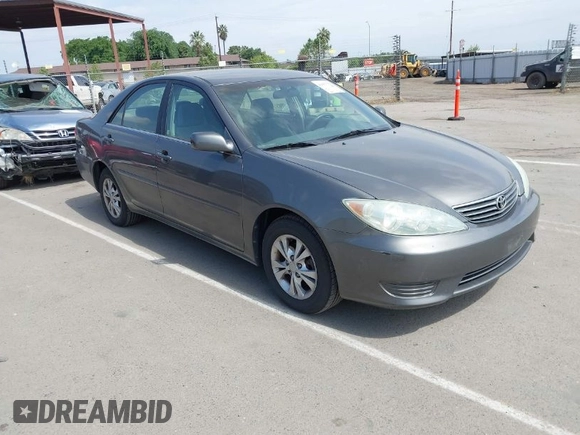 2005 Toyota Camry LE with VIN 4T1BF32K35U590150, listed as a IAAI auction lot 42053337 with 180,627 mi miles and . Bid and sale history available at DreamBid. Image 1.