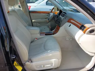 2003 Lexus LS 430 z VIN JTHBN30F430118670, wystawiony jako IAAI lot #42124056 z przebiegiem 226 117 mil mil oraz . Historia ofert i sprzedaży dostępna na DreamBid. Obrazek 5.