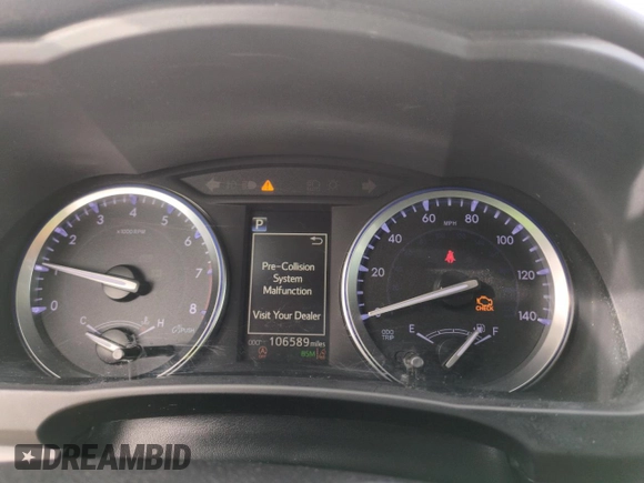 2018 Toyota Highlander Limited with VIN 5TDDZRFH5JS830030, listed as a Copart auction lot 60102625 with 106,589 mi miles and Salvage title. Bid and sale history available at DreamBid. Image 9.