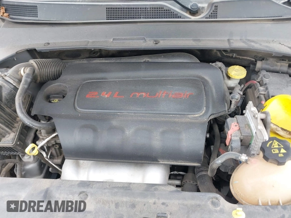 2018 Jeep Compass Sport with VIN 3C4NJCAB0JT250928, listed as a IAAI auction lot 41408079 with 110,422 mi miles. Bid and sale history available at carsss.com. Image 10.