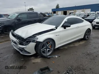 2017 Mercedes-Benz C 63 S AMG с VIN WDDWJ8HB7HF463490, выставлен на аукционе Copart как лот 80916414 с пробегом Не указан миль и Чистый • Clean title. История ставок и продаж доступна на DreamBid. Изображение 1.