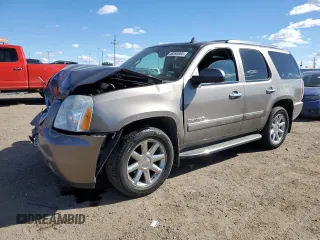 2013 GMC Yukon Denali with VIN 1GKS2EEF1DR124099, listed as a Copart auction lot 46895985 with 133,898 mi miles and Salvage Title. Bid and sale history available at carsss.com. Image 1.