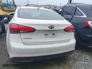 2018 Kia Forte LX with VIN 3KPFK4A74JE271563, listed as a IAAI auction lot 41791993 with 133,340 mi miles. Bid and sale history available at carsss.com. Image 16.
