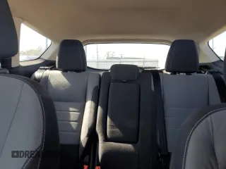 2016 Ford Escape SE z VIN 1FMCU9G9XGUB06383, wystawiony jako Copart lot #54385615 z przebiegiem 124 402 mil mil oraz Szkoda całkowita • Salvage title. Historia ofert i sprzedaży dostępna na DreamBid. Obrazek 10.