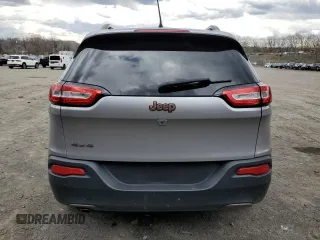 2017 Jeep Cherokee Latitude with VIN 1C4PJMCB4HW555848, listed as a Copart auction lot 53298155 with 71,394 mi miles and Salvage Title. Bid and sale history available at carsss.com. Image 6.