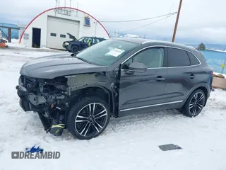2018 Lincoln MKC Reserve with VIN 5LMTJ3DH4JUL19545, listed as a IAAI auction lot 41488381 with 38,215 mi miles and . Bid and sale history available at DreamBid. Image 15.