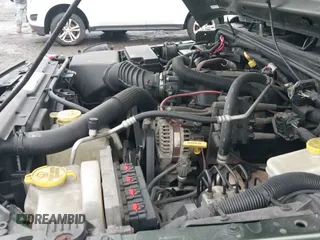 2007 Jeep Wrangler Unlimited X с VIN 1J4GA39127L231378, выставлен на аукционе IAAI как лот 42252475 с пробегом 152 568 миль миль и . История ставок и продаж доступна на DreamBid. Изображение 20.