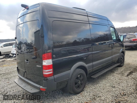 2018 Mercedes-Benz Sprinter with VIN 8BRPE7CD2JE159564, listed as a Copart auction lot 85987274 with 39,525 mi miles and Salvage Title. Bid and sale history available at DreamBid. Image 3.