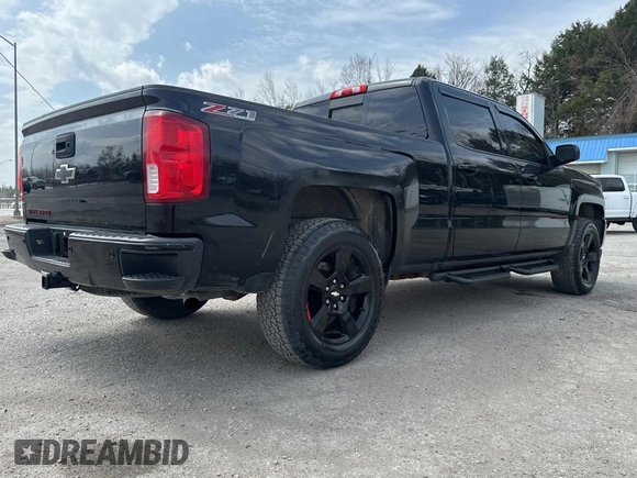 2017 Chevrolet Silverado 1500 LTZ with VIN 3GCUKSEC4HG389677, listed as a Copart auction lot 55297725 with 308,803 mi miles and Clean Title. Bid and sale history available at DreamBid. Image 4.