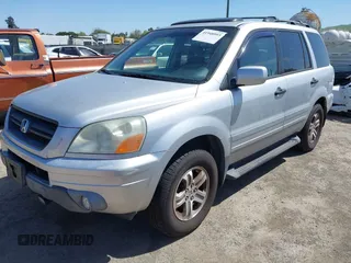 2005 Honda Pilot EX-L with RES with VIN 2HKYF18685H569818, listed as a IAAI auction lot 41948993 with 231,416 mi miles. Bid and sale history available at carsss.com. Image 2.