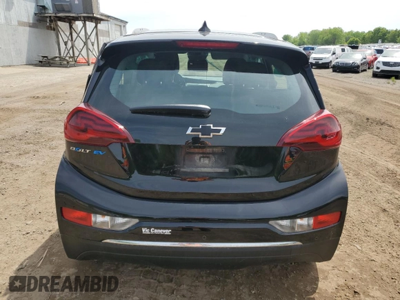 2021 Chevrolet Bolt EV Premier z VIN 1G1FZ6S0XM4109119, wystawiony jako Copart lot #57903675 z przebiegiem 22 891 mil mil oraz Nie do naprawy • Non repairable. Historia ofert i sprzedaży dostępna na DreamBid. Obrazek 6.