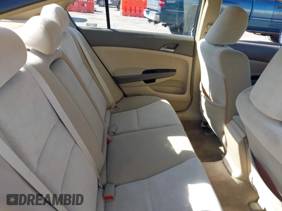 2009 Honda Accord LX-P z VIN 1HGCP26439A167458, wystawiony jako IAAI lot #41770243 z przebiegiem 137 830 mil mil oraz . Historia ofert i sprzedaży dostępna na DreamBid. Obrazek 8.