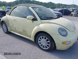 2005 Volkswagen Beetle GLS with VIN 3VWCM31YX5M315011, listed as a IAAI auction lot 42278678 with 79,732 mi miles and . Bid and sale history available at DreamBid. Image 1.