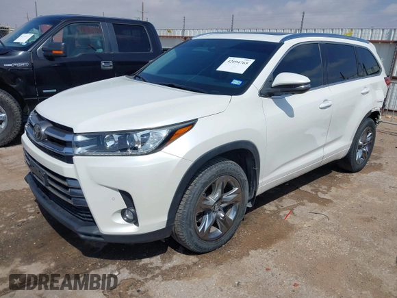 2019 Toyota Highlander Limited with VIN 5TDDZRFH5KS958544, listed as a IAAI auction lot 42094765 with 110,364 mi miles and . Bid and sale history available at DreamBid. Image 18.