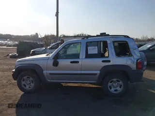 2004 Jeep Liberty Sport with VIN 1J4GK48K34W101682, listed as a IAAI auction lot 41724084 with 58,784 mi miles and . Bid and sale history available at DreamBid. Image 14.