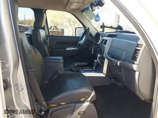 2009 Jeep Liberty Limited with VIN 1J8GN58KX9W527260, listed as a IAAI auction lot 41901644 with 154,010 mi miles. Bid and sale history available at carsss.com. Image 5.