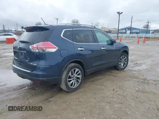 2015 Nissan Rogue SV with VIN 5N1AT2MV2FC792815, listed as a IAAI auction lot 41726739 with 206,296 mi miles. Bid and sale history available at carsss.com. Image 4.