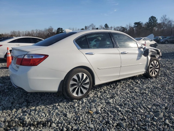 2014 Honda Accord Touring z VIN 1HGCR6F77EA007606, wystawiony jako Copart lot #49678125 z przebiegiem 136 921 mil mil oraz Szkoda całkowita • Salvage title. Historia ofert i sprzedaży dostępna na DreamBid. Obrazek 3.