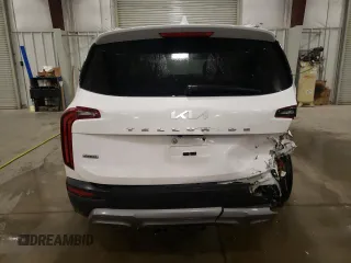 2022 Kia Telluride SX with VIN 5XYP5DHC3NG290774, listed as a Copart auction lot 44410995 with 31,588 mi miles and Salvage Title. Bid and sale history available at carsss.com. Image 6.