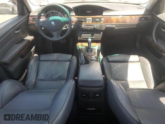 2006 BMW 3 Series 330i with VIN WBAVB33526PS13196, listed as a Copart auction lot 62484235 with 156,706 mi miles and Salvage title. Bid and sale history available at DreamBid. Image 8.