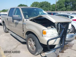 2007 Ford F-150 XLT z VIN 1FTPW12V57KC56466, wystawiony jako IAAI lot #42210478 z przebiegiem 122 212 mil mil oraz . Historia ofert i sprzedaży dostępna na DreamBid. Obrazek 1.