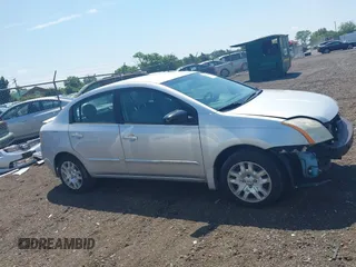 2012 Nissan Sentra SR with VIN 3N1AB6AP4CL663675, listed as a IAAI auction lot 42593738 with 203,150 mi miles and . Bid and sale history available at DreamBid. Image 14.