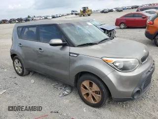2015 Kia Soul with VIN KNDJN2A28F7162041, listed as a Copart auction lot 65776184 with 126,848 mi miles and Non Repairable. Bid and sale history available at DreamBid. Image 4.
