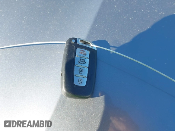 2013 Hyundai Sonata Limited with VIN 5NPEC4AB3DH706800, listed as a IAAI auction lot 41481822 with 205,903 mi miles and . Bid and sale history available at carsss.com. Image 11.