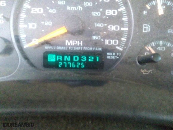 2000 Chevrolet Silverado 1500 LS with VIN 1GCEK19T4YE390960, listed as a IAAI auction lot 41043965 with 277,625 mi miles. Bid and sale history available at carsss.com. Image 16.