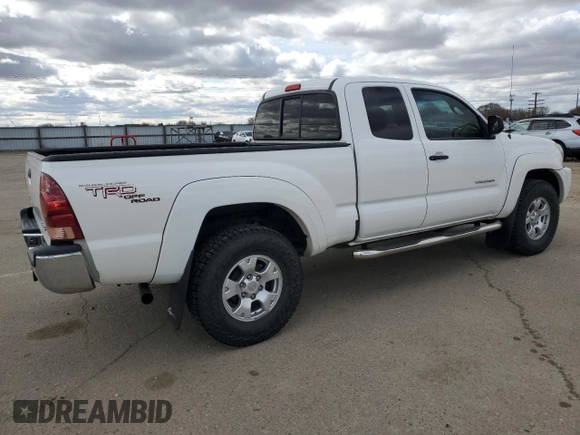 2006 Toyota Tacoma with VIN 5TEUU42N86Z284945, listed as a Copart auction lot 49631845 with 129,759 mi miles and Salvage Title. Bid and sale history available at carsss.com. Image 3.