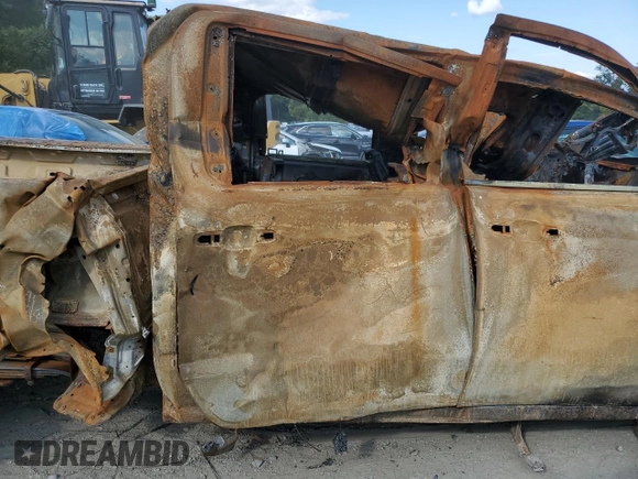 2022 Chevrolet Silverado 3500HD High Country with VIN 1GC4YVEY4NF233535, listed as a Copart auction lot 72358654 with 0 mi miles and Salvage Title. Bid and sale history available at carsss.com. Image 10.