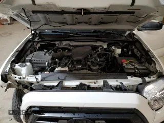 2020 Toyota Tacoma SR with VIN 3TYSX5EN1LT002710, listed as a Copart auction lot 59847435 with 82,341 mi miles and Salvage title. Bid and sale history available at DreamBid. Image 11.