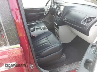 2014 Chrysler Town & Country Touring with VIN 2C4RC1BG9ER418147, listed as a IAAI auction lot 41812594 with 161,356 mi miles and . Bid and sale history available at DreamBid. Image 5.