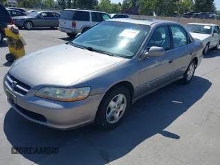 2000 Honda Accord EX with VIN 1HGCG1657YA091101, listed as a IAAI auction lot 42522505 with 152,076 mi miles and . Bid and sale history available at DreamBid. Image 2.