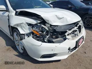 2016 Nissan Altima SL with VIN 1N4BL3AP5GC162718, listed as a IAAI auction lot 42309046 with 164,365 mi miles and . Bid and sale history available at DreamBid. Image 6.