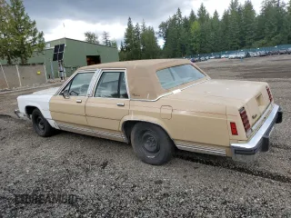 1986 Ford Crown Victoria z VIN 2FABP43F2GX172057, wystawiony jako Copart lot #71609094 z przebiegiem 63 900 mil mil oraz Tytuł czysty. Historia ofert i sprzedaży dostępna na DreamBid. Obrazek 2.