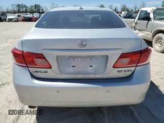 2010 Lexus ES 330 with VIN JTHBK1EG3A2414554, listed as a Copart auction lot 49527055 with 136,859 mi miles and Clean Title. Bid and sale history available at DreamBid. Image 6.