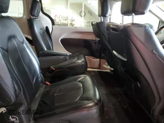 2021 Chrysler Pacifica Touring L with VIN 2C4RC1BGXMR588001, listed as a Copart auction lot 54562505 with 128,350 mi miles and Salvage title. Bid and sale history available at DreamBid. Image 11.