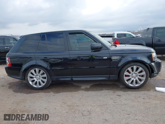 2012 Land Rover Range Rover Sport HSE Lux z VIN SALSK2D41CA718983, wystawiony jako IAAI lot #41172671 z przebiegiem 182 086 mil mil oraz . Historia ofert i sprzedaży dostępna na DreamBid. Obrazek 12.