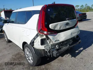 2021 Kia Soul S with VIN KNDJ23AU7M7737596, listed as a IAAI auction lot 42029726 with 36,743 mi miles. Bid and sale history available at carsss.com. Image 6.