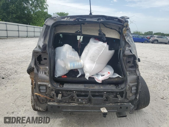 2021 Jeep Renegade Latitude with VIN ZACNJCBB6MPM51174, listed as a Copart auction lot 57121005 with 40,966 mi miles and Salvage title. Bid and sale history available at DreamBid. Image 6.